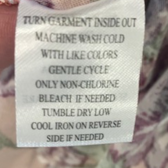 Long Sleeve Floral Dress - Picture 10 of 14